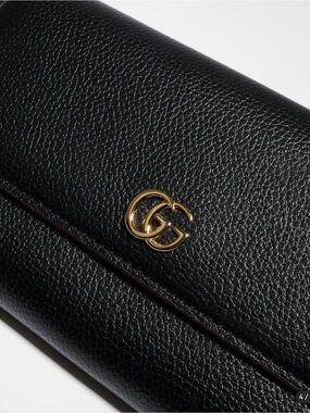 Gucci GG Marmont Continental Wallet
